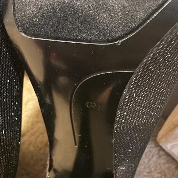 Women's Nine West 6M Rocha Gold Glitter Shoes Pumps High 4 inch Heels - Picture 5 of 6